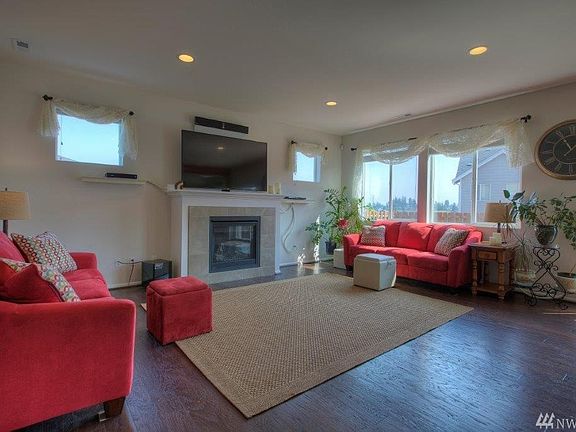 3rd image of 19409 18th Avenue Ct E