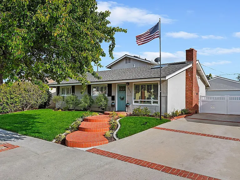8674 Boise St — Photo 1