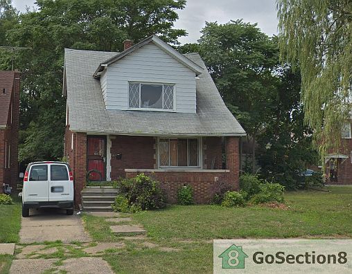 1st image of 5589 Eastlawn St