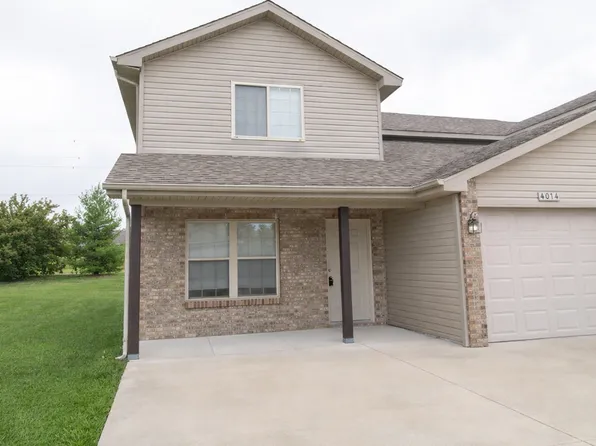 4014 Snowy Owl Dr, Columbia, MO 65202