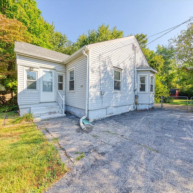 4103 Carson Ave — Photo 1