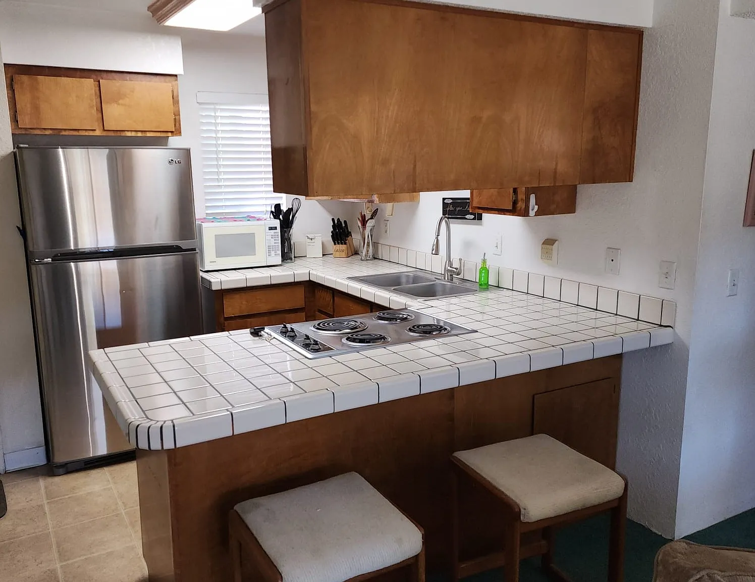 1 bed, 672 sqft, $1,100 — Photo 3