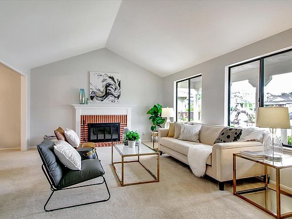 5th image of 5280 Sunny Orchard Ln