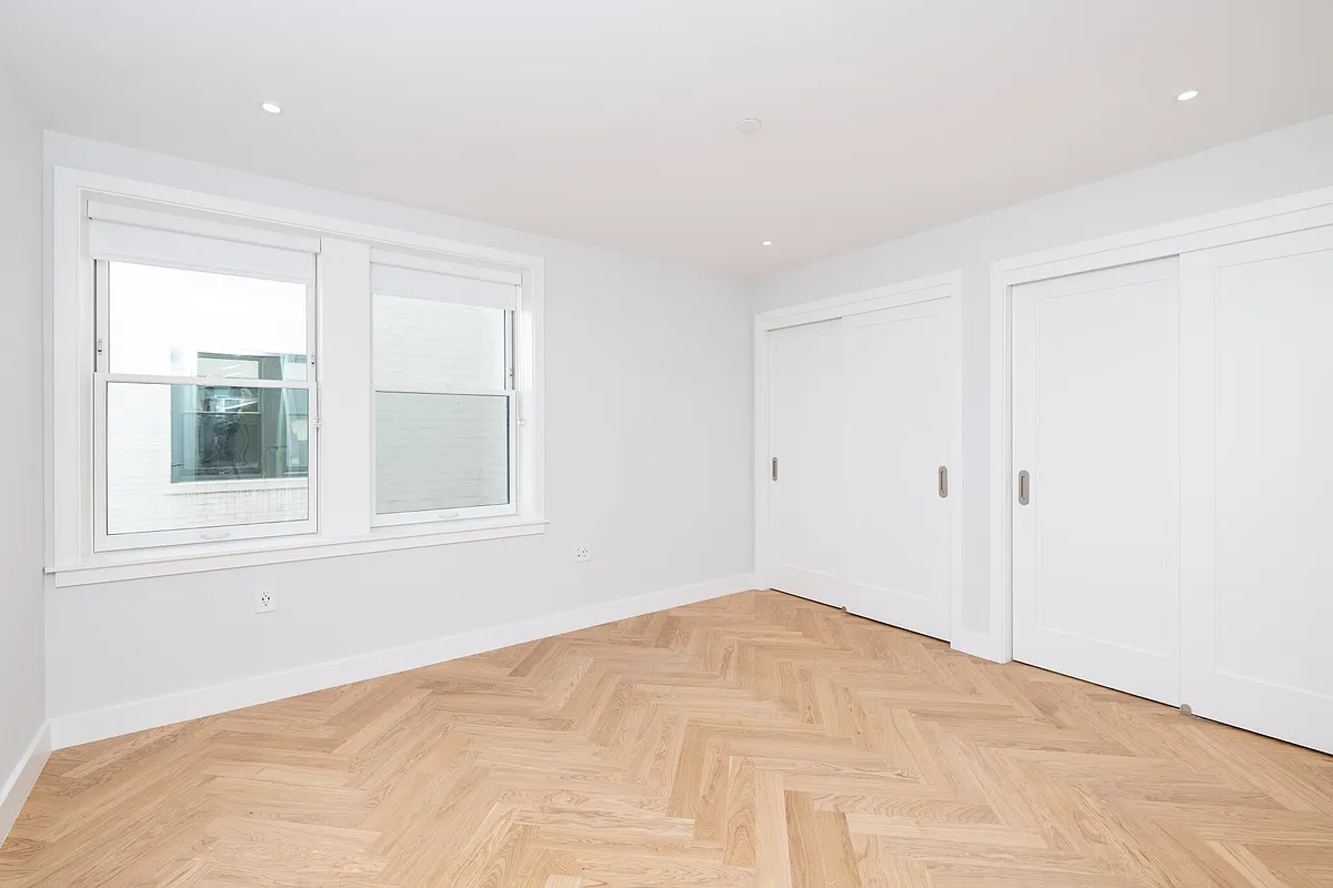 Building Photo - 12 Commonwealth Ave #505A