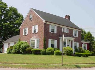 162 Lyndon Rd, Cranston, RI 02905