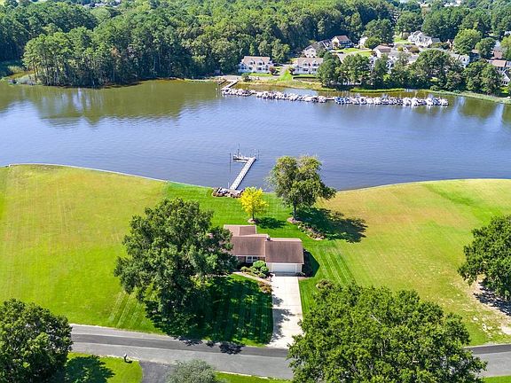 4th image of 29 Creek Dr
