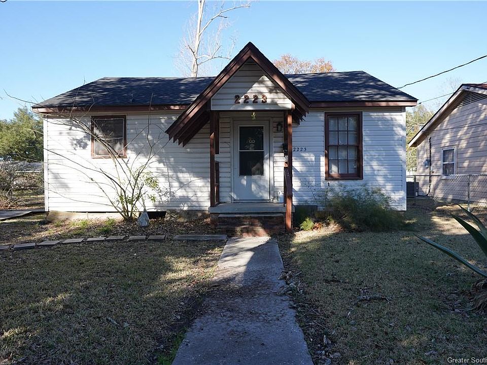 1st image of 2223 Tulip St
