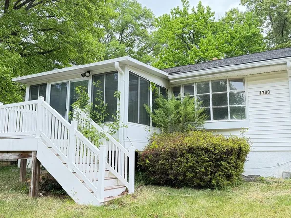 1700 Lee Rd, Fort Washington, MD 20744