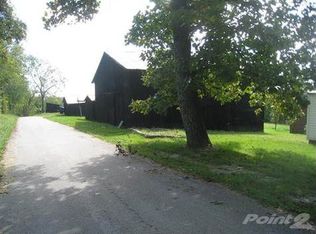 46 Grovers Run Rd, Foster, KY 41043