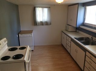 1415 1/2 E Avenue C, Bismarck, ND 58501