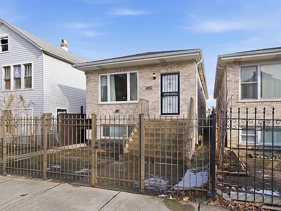 5th image of 4063 S Rockwell St