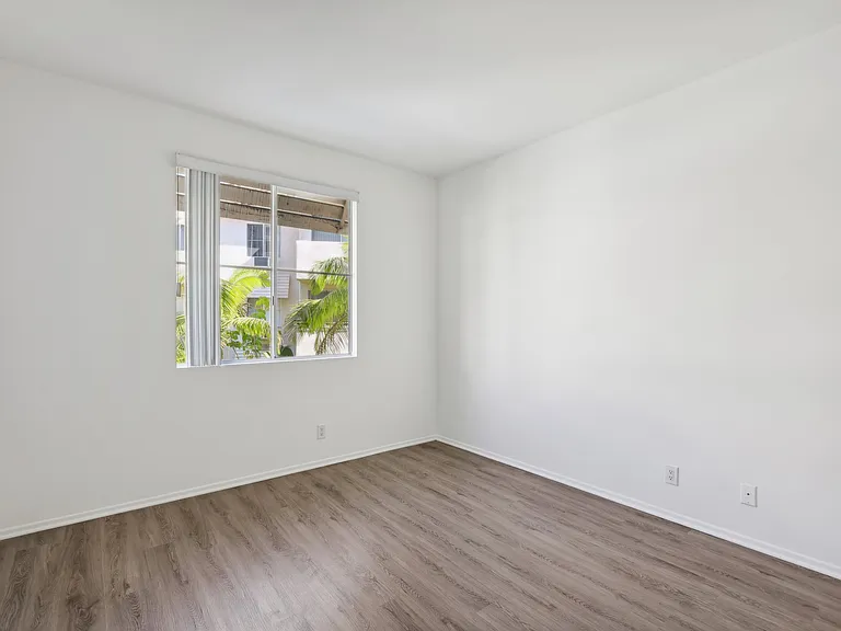 1 Bedroom 1 Bathroom