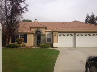 10004 Roehampton Ave, Bakersfield, CA 93312