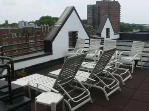 1933 Commonwealth Ave, Brighton, MA