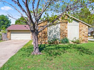 1379 E 140th St S, Glenpool, OK 74033