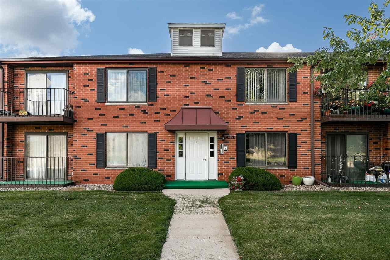 4520 Tama St SE APT 11, Cedar Rapids, IA 52403 | Zillow