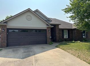 2222 Meadow Grass Crk, Owensboro, KY 42303