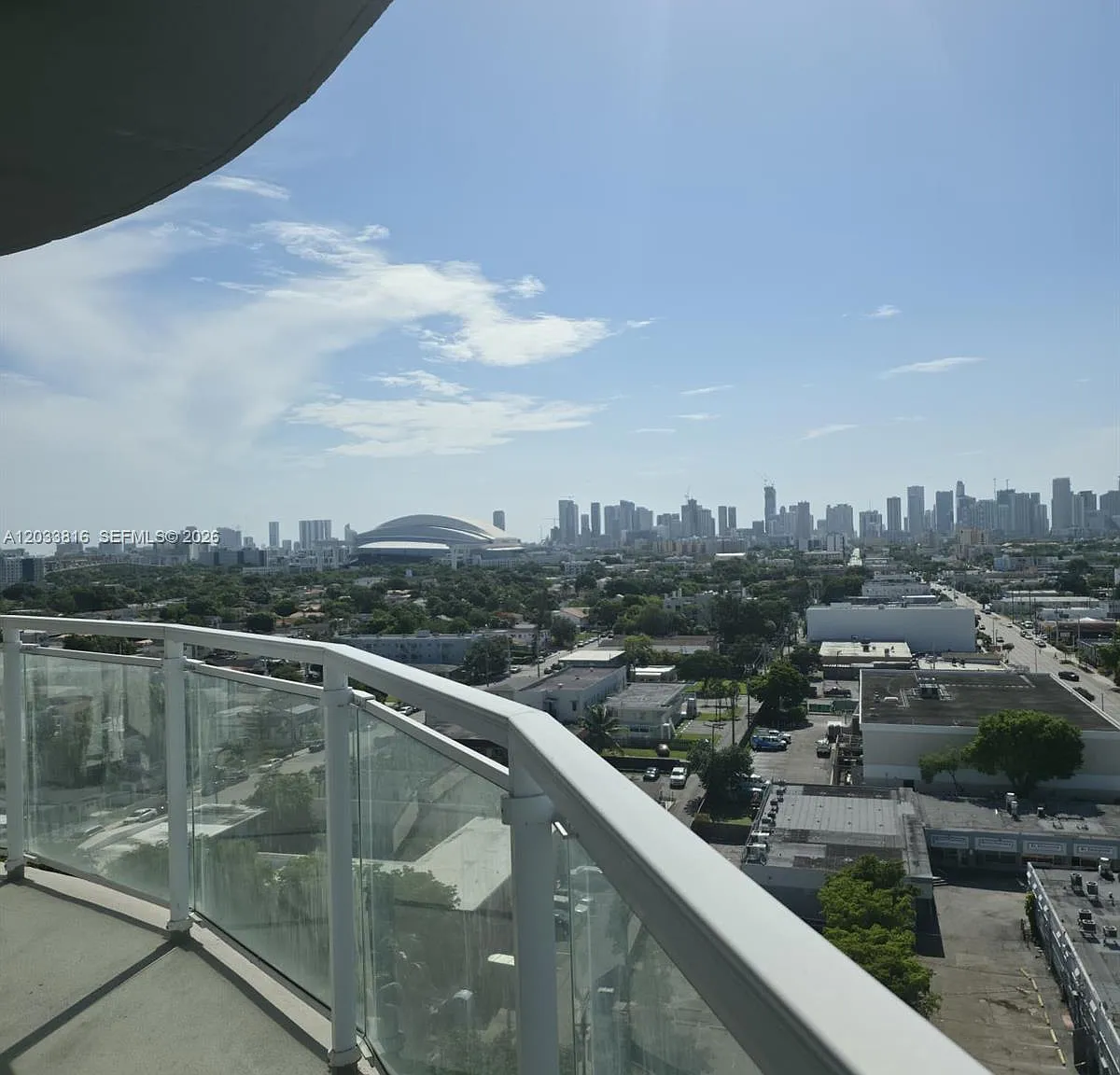 Altos De Miami Condo — Photo 2
