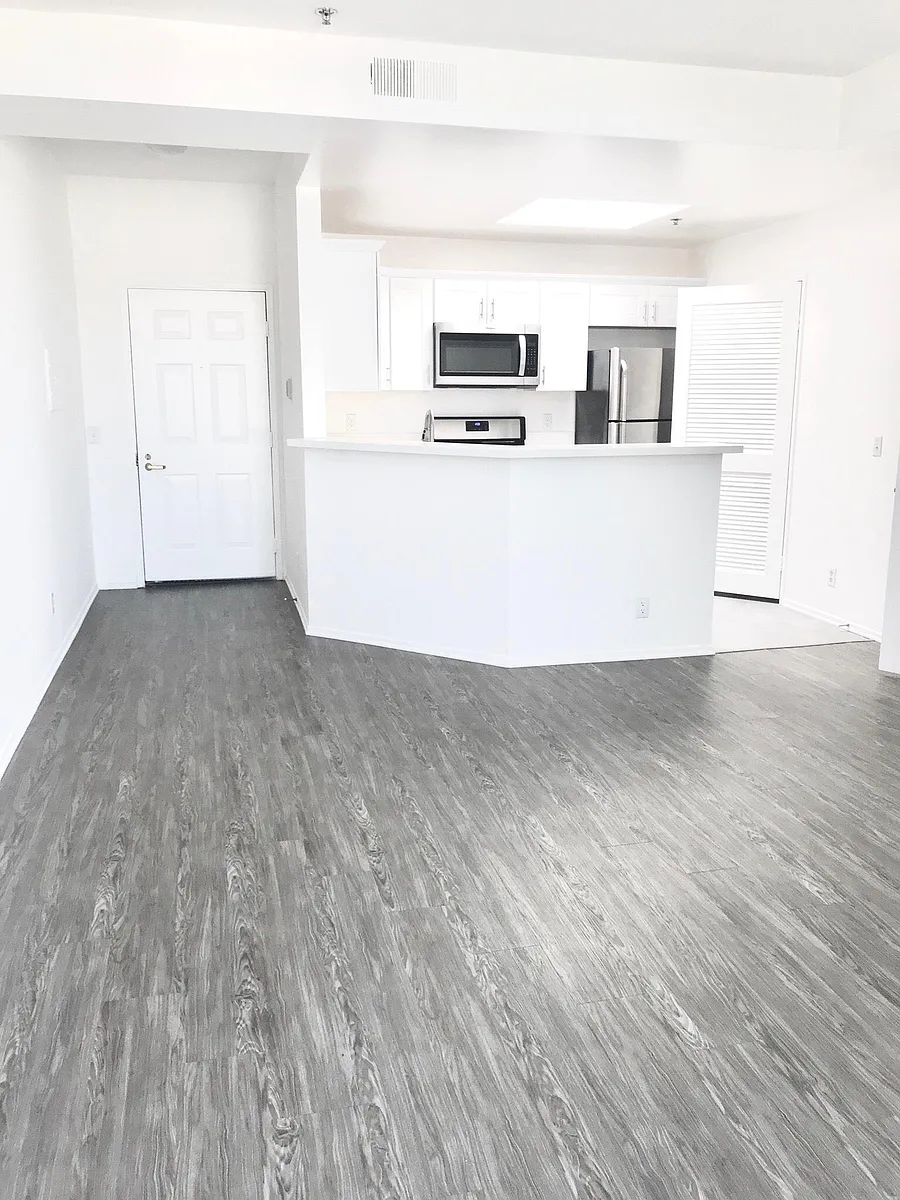 Floor plan 1 Bedroom - 1 Bathroom
