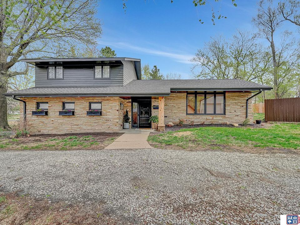 1st image of 21920 Teselle Ct