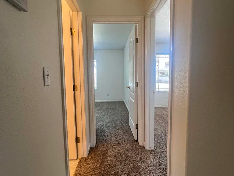 2120 Freedom St — Photo 17
