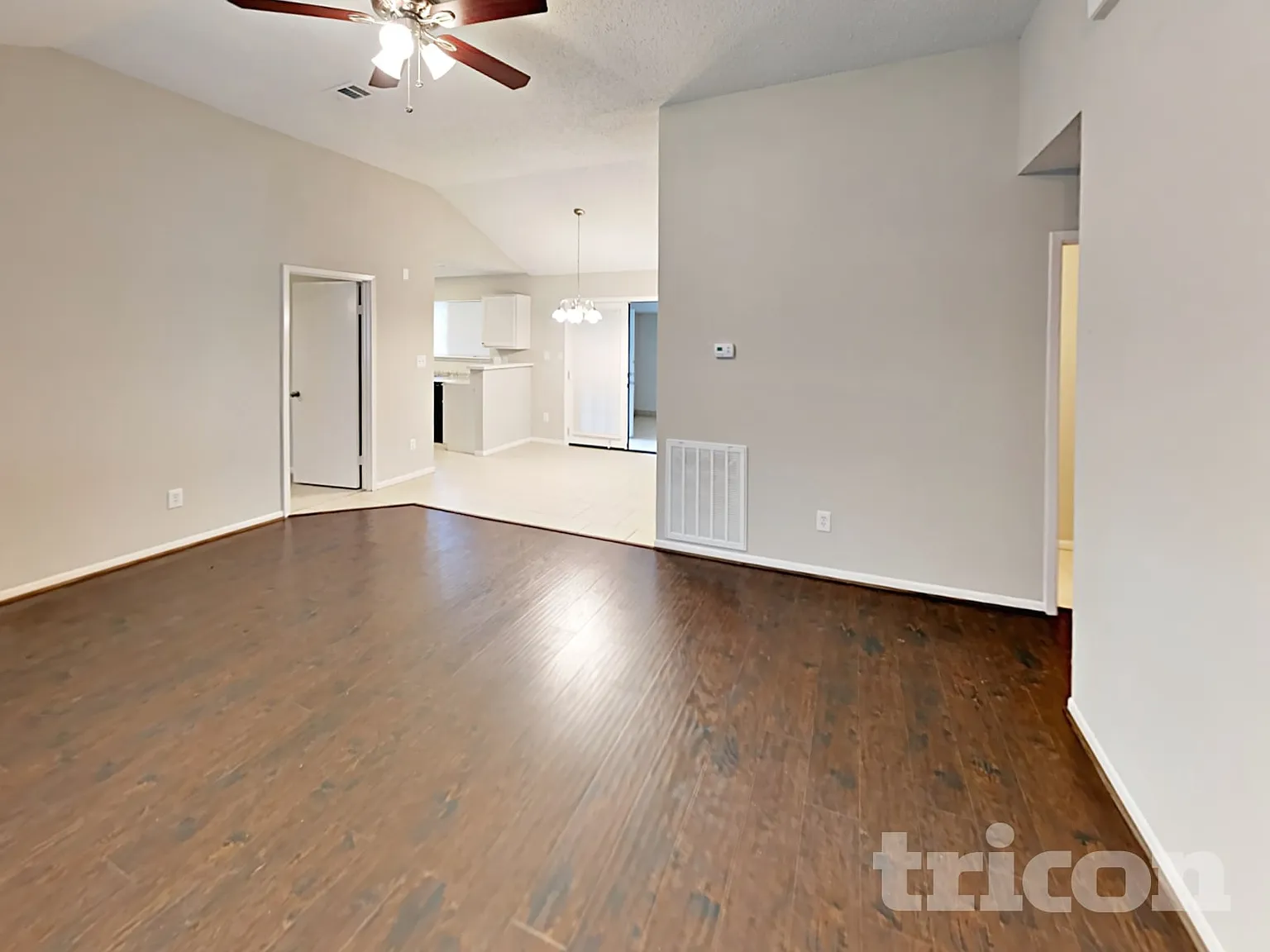 7814 Eastern Bluebird Drive Humble TX — Photo 3