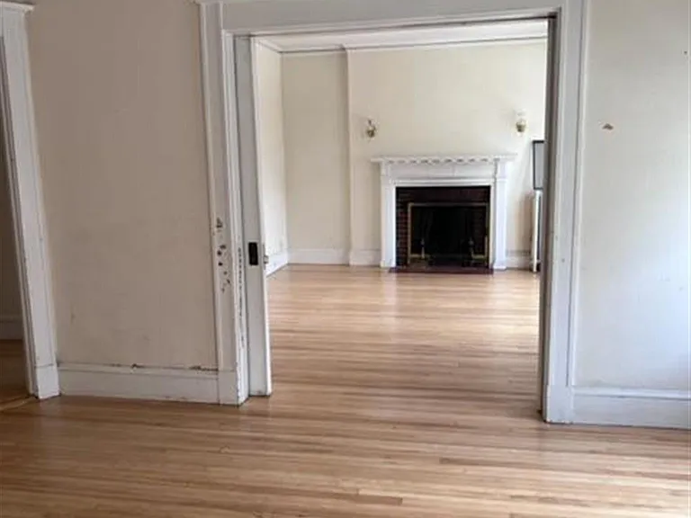 84 Prescott St #2 — Photo 6