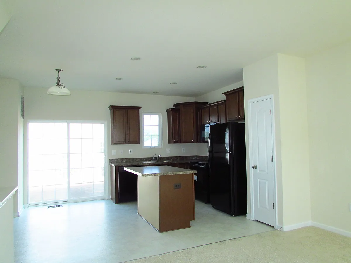 Building Photo - 20559 Asheville Dr
