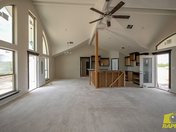 3rd image of 9598 Grey Wolf Ln