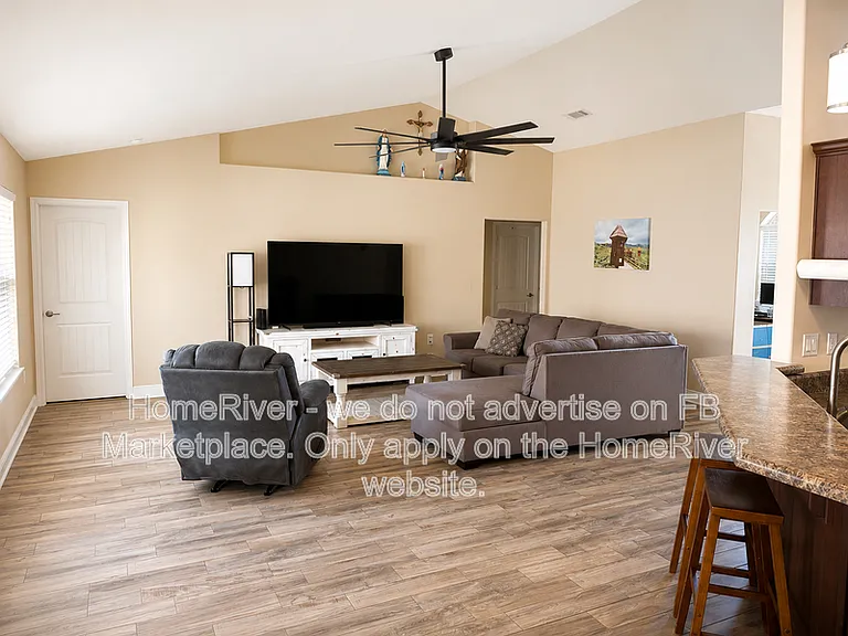 1879 Bay Pine Cir — Photo 44