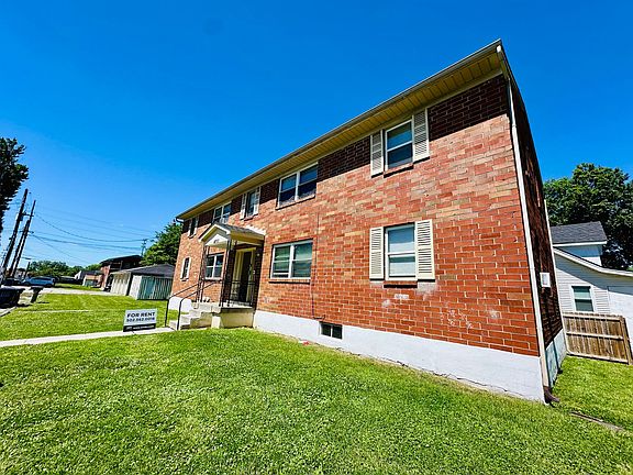 5th image of 4700 Walnut Grove Ave #1