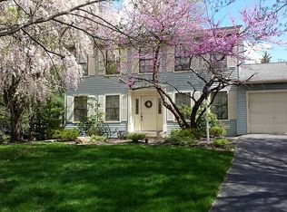 245 Yorkshire Dr, Newtown, PA 18940