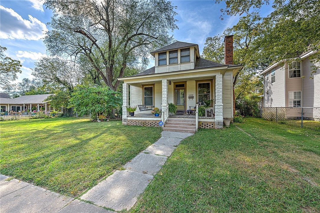 1006 S Arkansas St, Rogers, AR 72756 Zillow