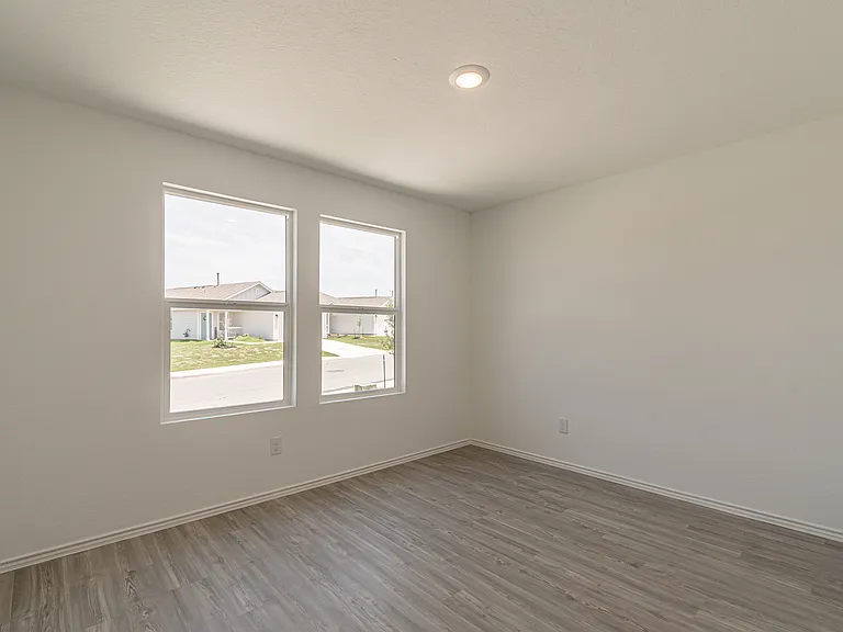 6406 Kemper Pl — Photo 11