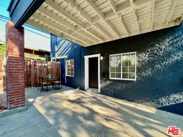 656 1/2 N Dillon St, Los Angeles, CA 90026