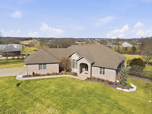 2nd image of 366 Stargrass Road