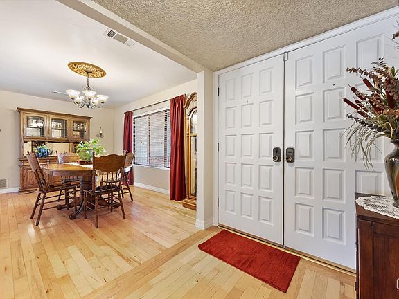 5th image of 12913 San Juan Ave
