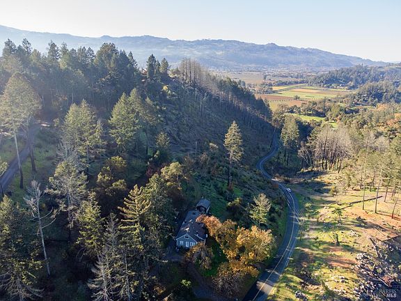 2nd image of 1830 Howell Mountain Road