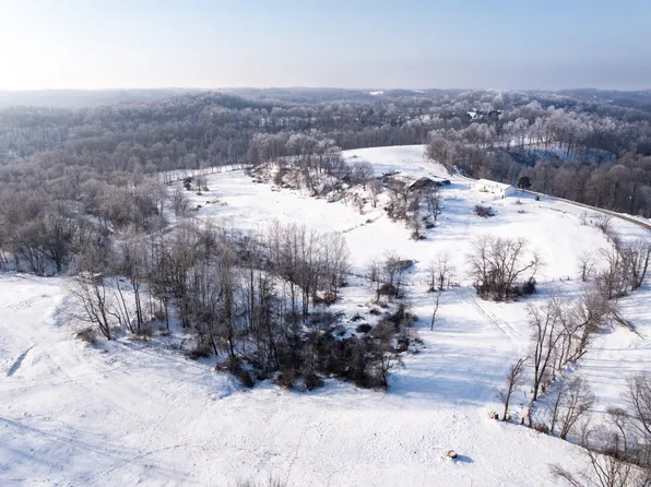 10356 Dozer Ridge Rd, Blue Rock, OH 43720