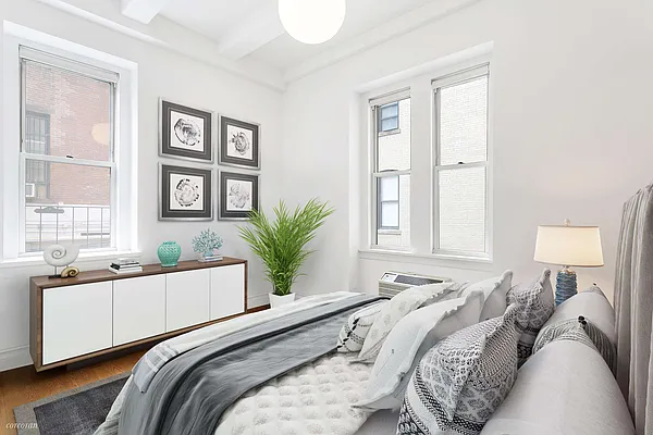 Rented by Corcoran | media 18
