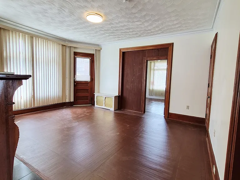 109 Salem Ave #1 — Photo 6