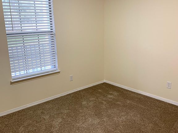 5th image of 1500 E Johnson Ave APT 212