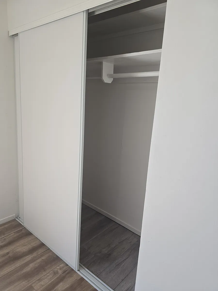 Building Photo - 1280 E Santa Clara St #11