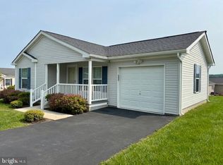 132 Westin Rd, Douglassville, PA 19518