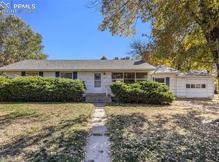 3825 Meadow Ln, Colorado Springs, CO 80907