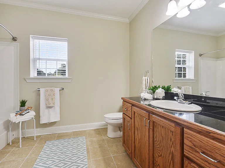 312 Bertrand Dr #100 — Photo 14