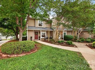 830 Sardis Cove Dr, Charlotte, NC 28270