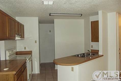 5th image of 6014 Cliffbrier Dr