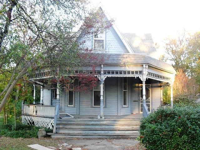 1st image of 1008 W Main St