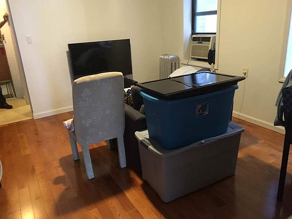 4th image of 3075 33rd St APT 3B